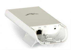 Точка доступа Ubiquiti NanoStation Loco M5 5 ГГц